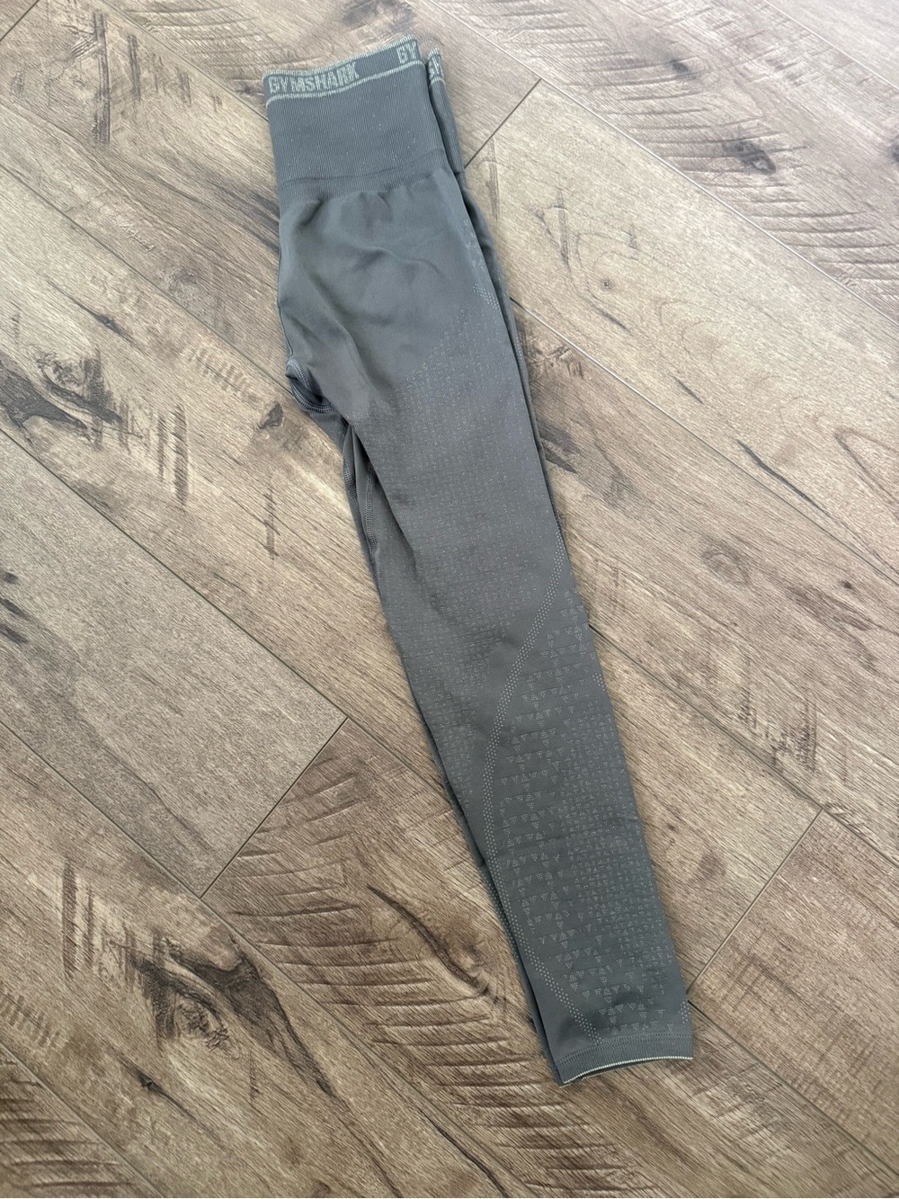 Gymshark Seamless Leggings in Dark Gray with Bright Green Accent